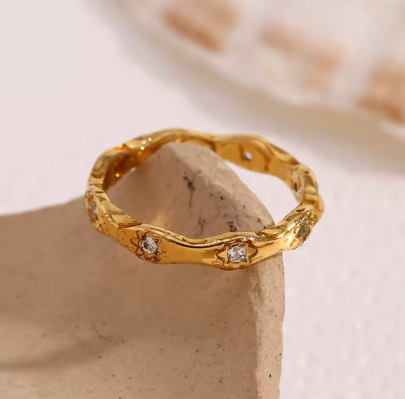 RHEA Ring